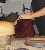 Fabrication chapeau Le foulage Fabrication chapeau Le foulage